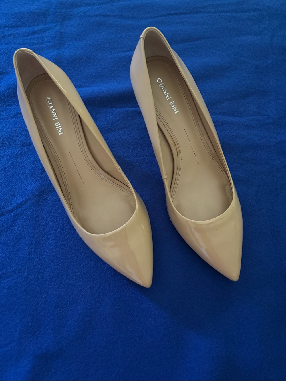 Gianni Bini Beige Patent Pointed Toe Pumps Size 10M Tan/Nude/Beige